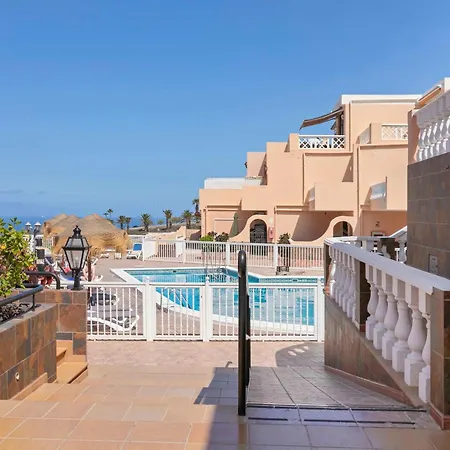 Apartament Paradise Court 1 Bedroom With Pool, Costa Adeje (Tenerife)